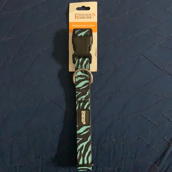 (L) Friends Forever Pattern Dog Collar - Picture 4 of 6